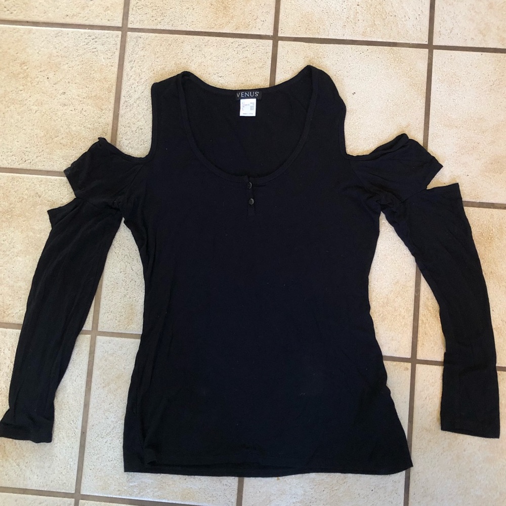 Venus Cold Shoulder Shirt